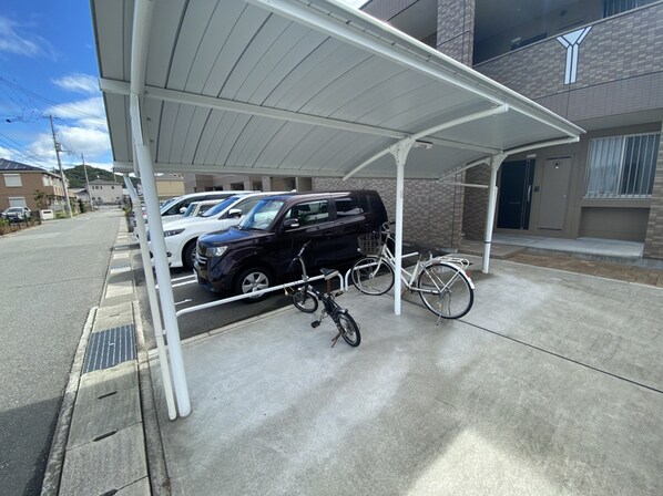 アンプルールの物件内観写真